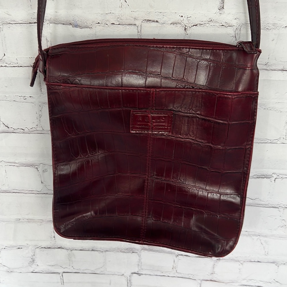 Relic burgundy croc print crossbody purse